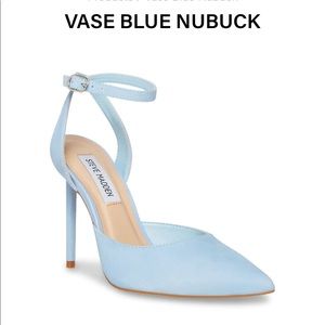 Size 9 never worn Steve Madden Blue Sling backs